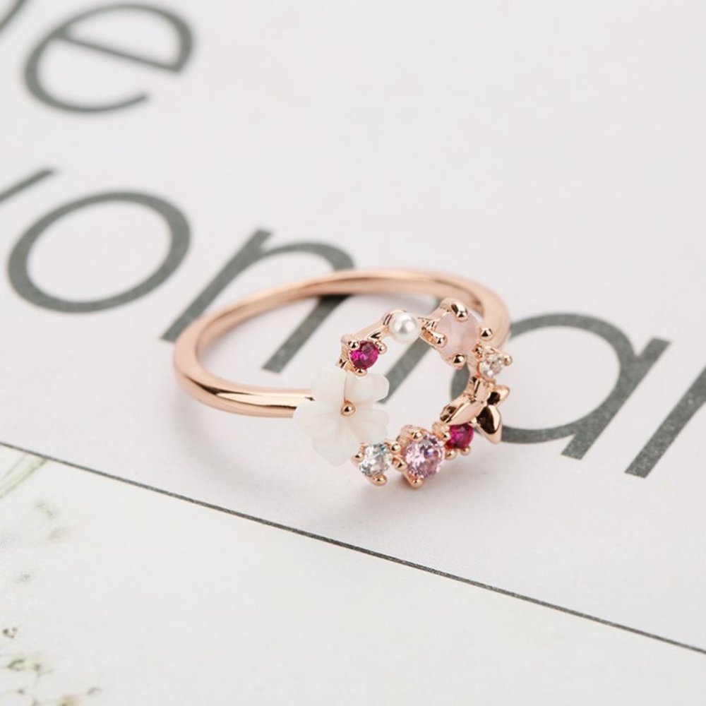 NEW 18K Rose Gold Flower Butterfly Circle Ring - Picture 4 of 5